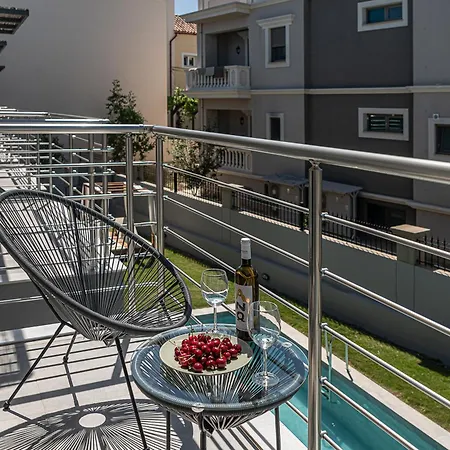 Ξενοδοχείο με διαμερίσματα Nek - Adults Only 4*