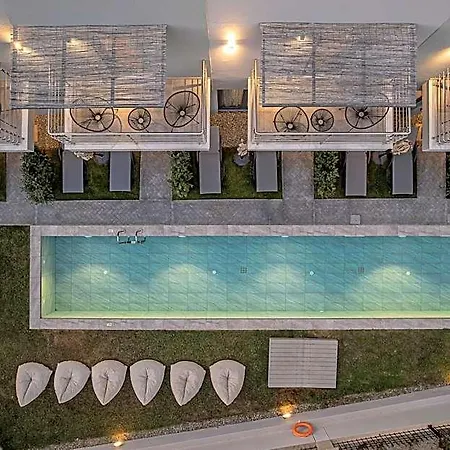 Ξενοδοχείο με διαμερίσματα Nek - Adults Only 3*